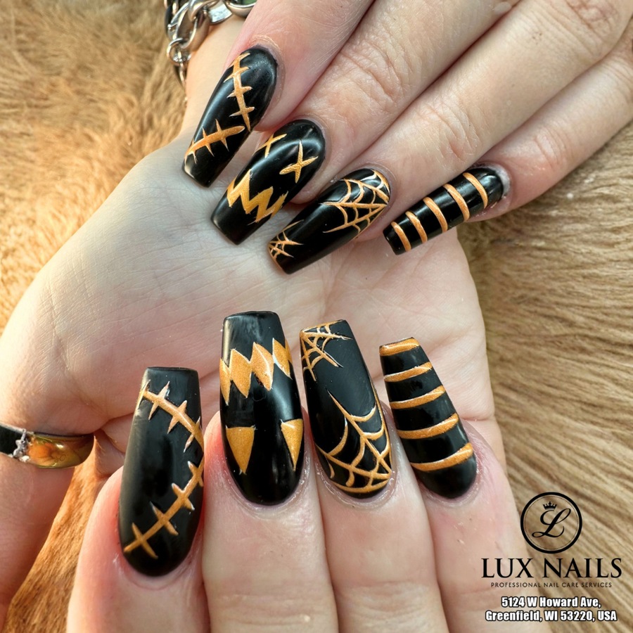 Lux Nails in Milwaukee, WI 53220